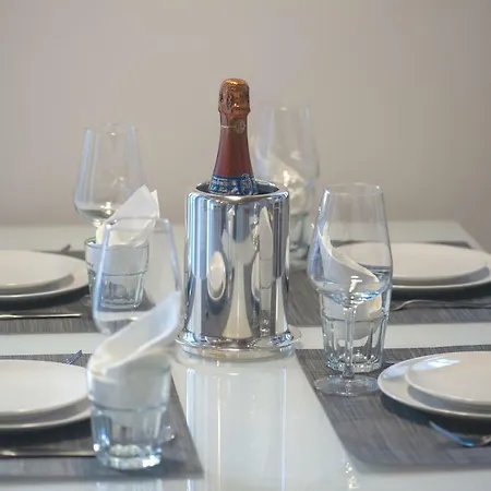 Nyaraló Vanessa Como